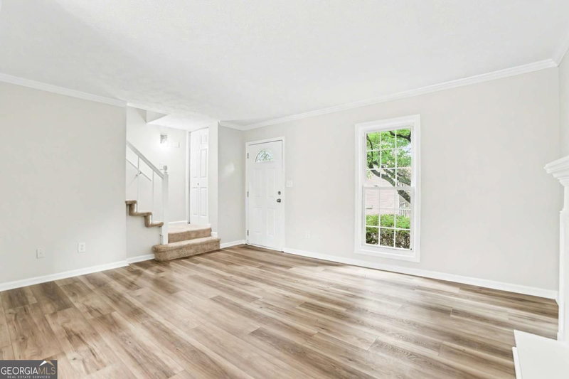 Photo 9 of 1074 New Haven Drive SW