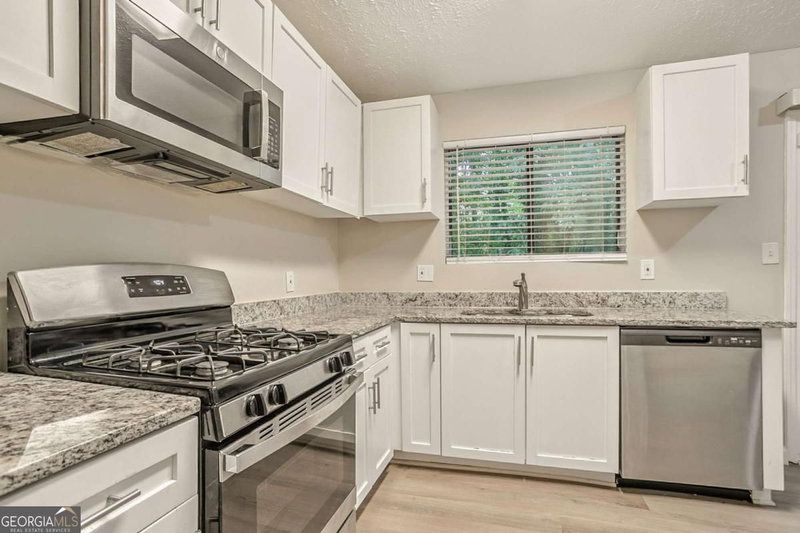 Photo 18 of 4645 Hairston Crossing Place