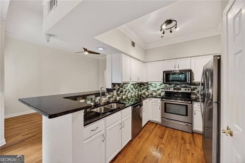 Photo 15 of 3777 Peachtree Road NE #1134