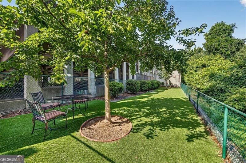Photo 38 of 3777 Peachtree Road NE #1134