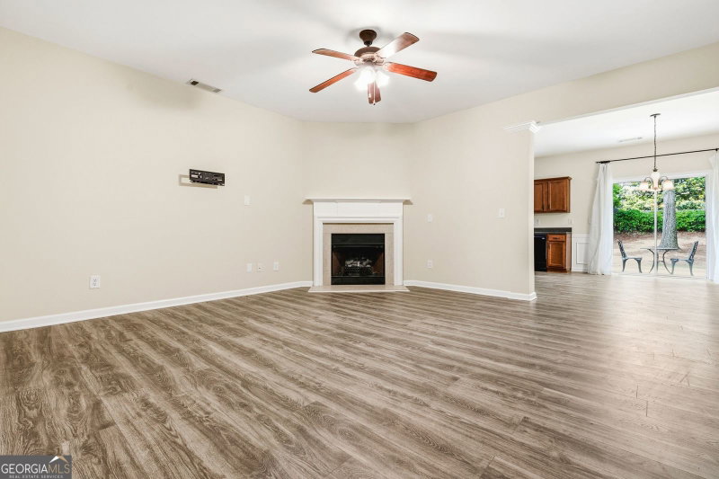 Photo 5 of 2079 Lakeshore Overlook Drive NW