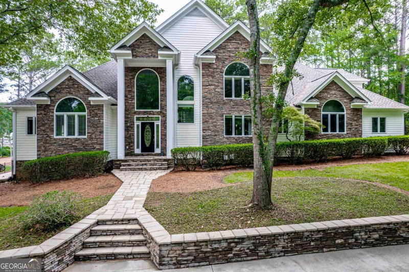 Photo 4 of 1001 Shoal Creek Court