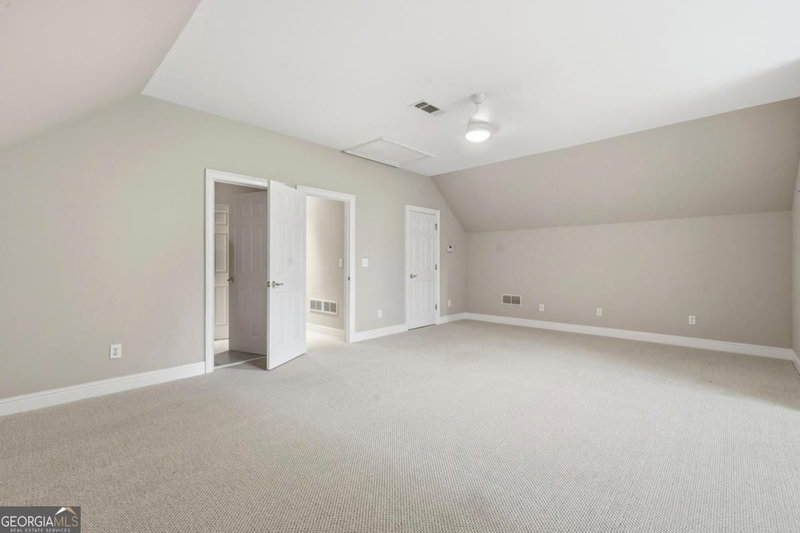 Photo 38 of 1001 Shoal Creek Court