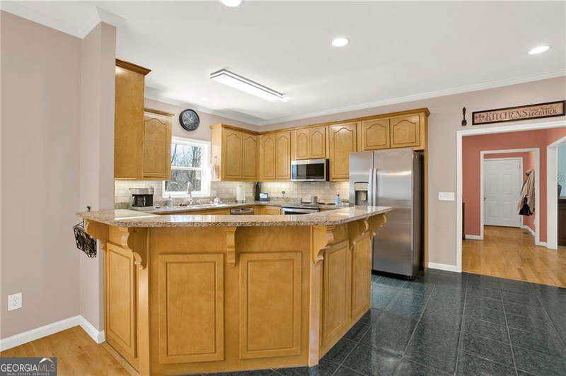 Photo 15 of 114 Hardwood Lane
