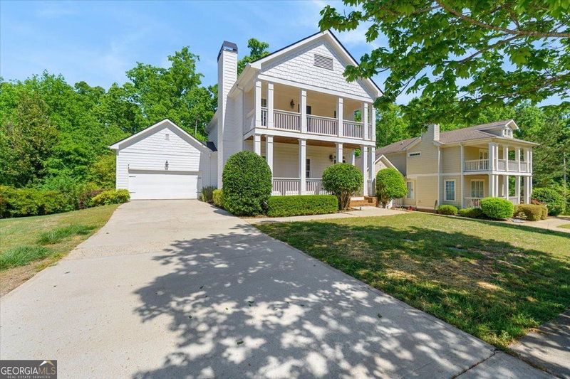 728 Markhams Drive