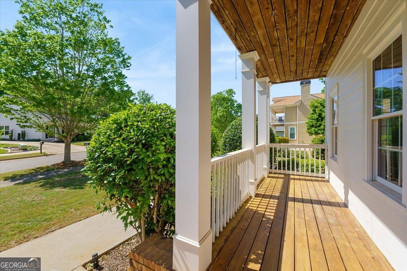 Photo 7 of 728 Markhams Drive