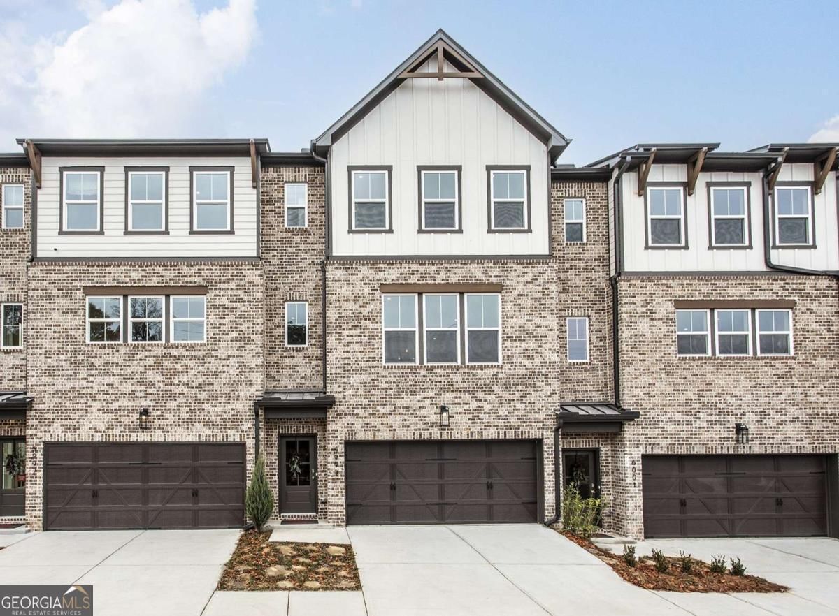 5999 Haviland Alley, Sugar Hill, GA 30518