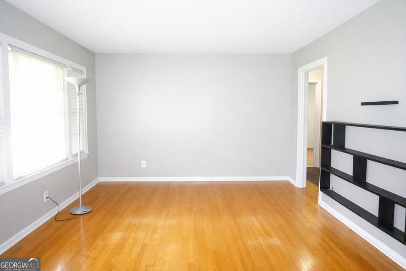 Photo 6 of 72 Bell Street