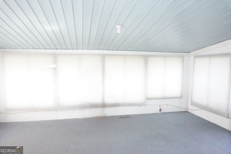 Photo 8 of 72 Bell Street