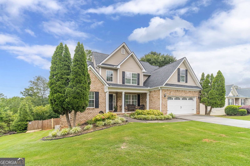 Photo 40 of 946 Golden Meadows Lane