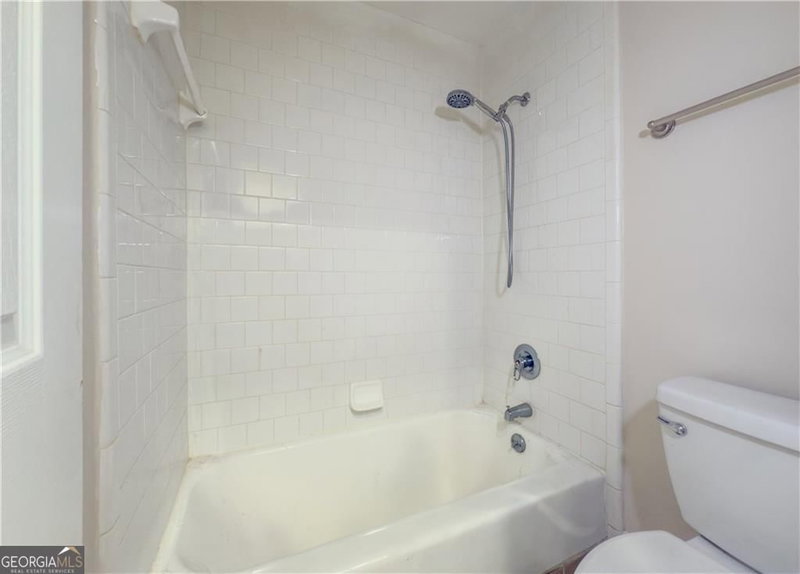 Photo 22 of 3301 Henderson Mill Road #D3