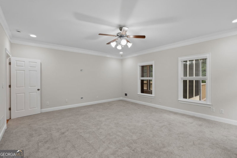 Photo 14 of 210 Enfield Lane
