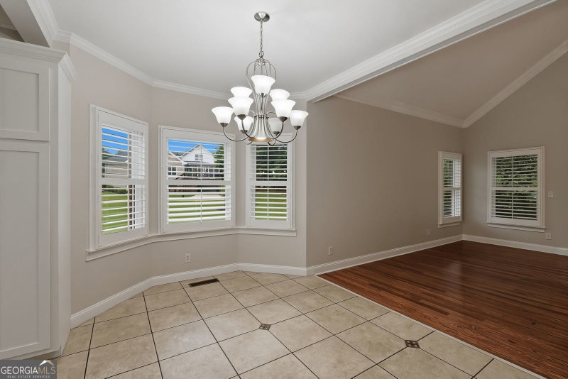 Photo 9 of 210 Enfield Lane