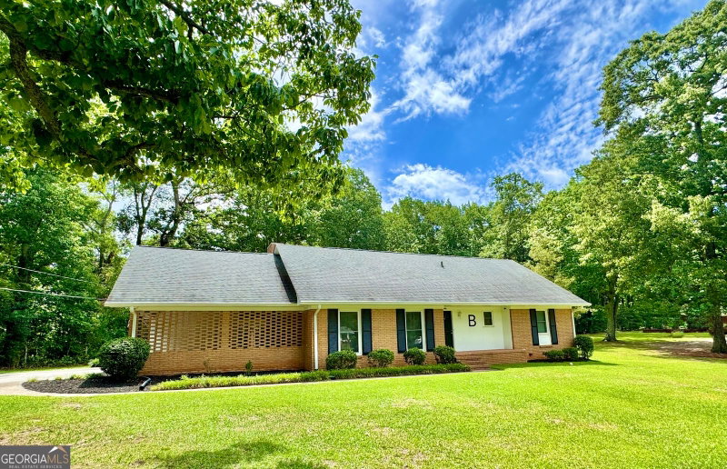 758 Cherokee Road