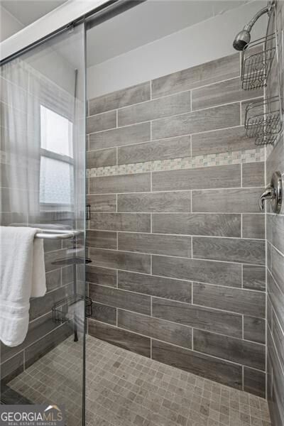 Photo 16 of 2580 Forrest Avenue NW