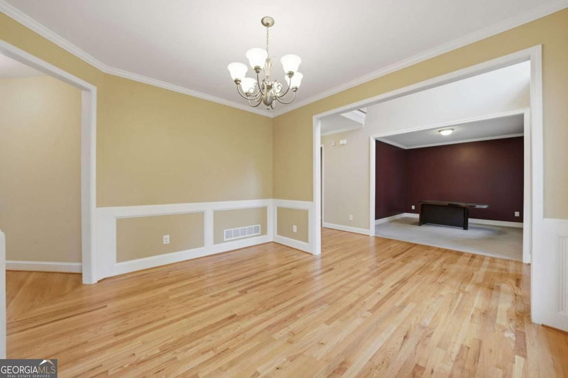 Photo 8 of 306 Sheridan Place
