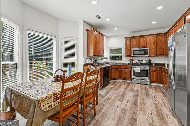 Photo 12 of 2707 Glenrose Hill
