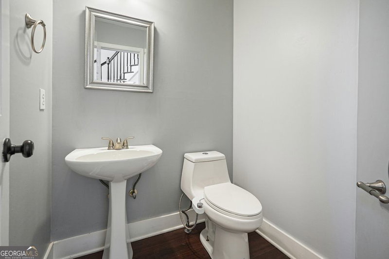 Photo 47 of 2102 Kendall Close NW