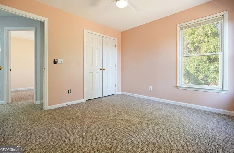 Photo 59 of 2102 Kendall Close NW