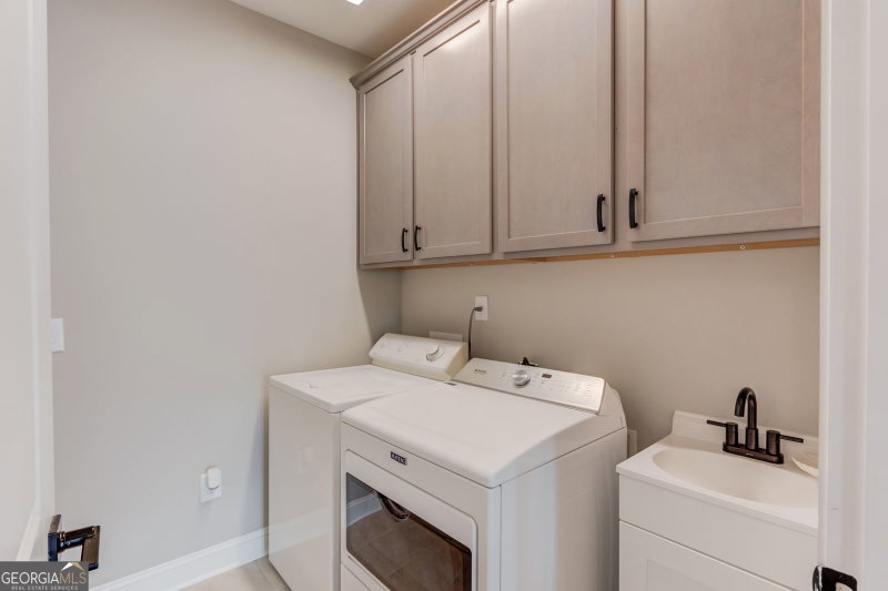 Photo 11 of 3492 Fishpond Circle