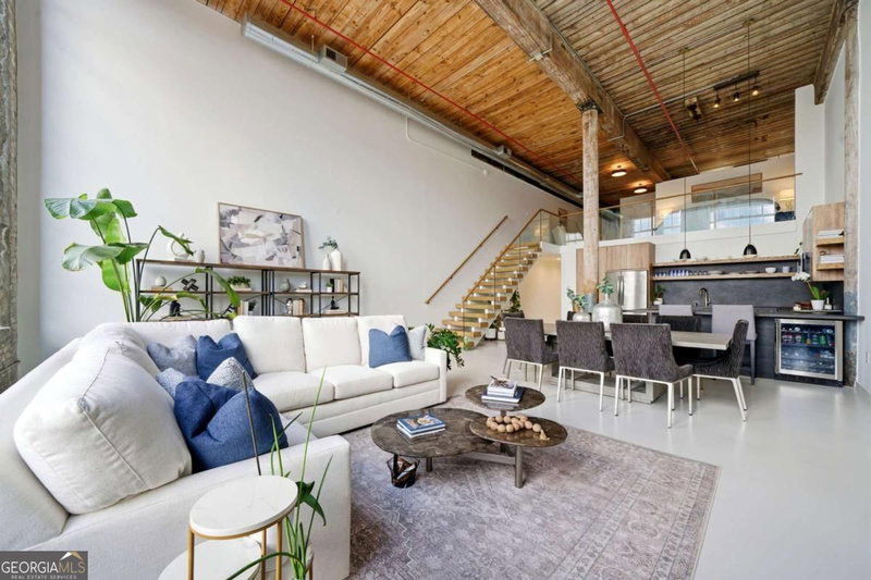 Photo 4 of 170 Boulevard SE #309E
