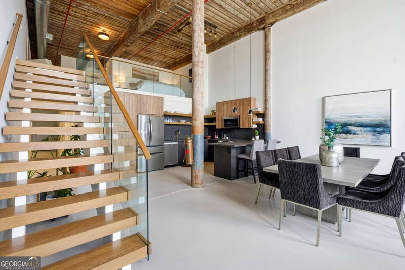 Photo 31 of 170 Boulevard SE #309E