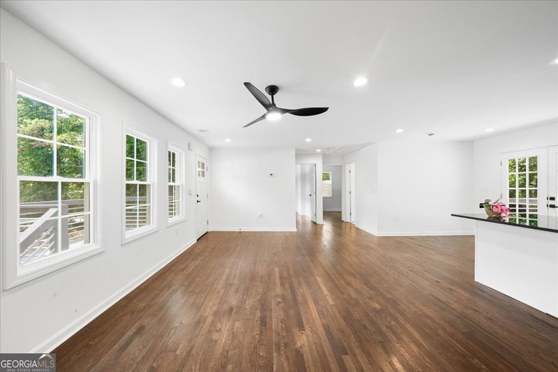 Photo 12 of 3406 Longleaf Drive