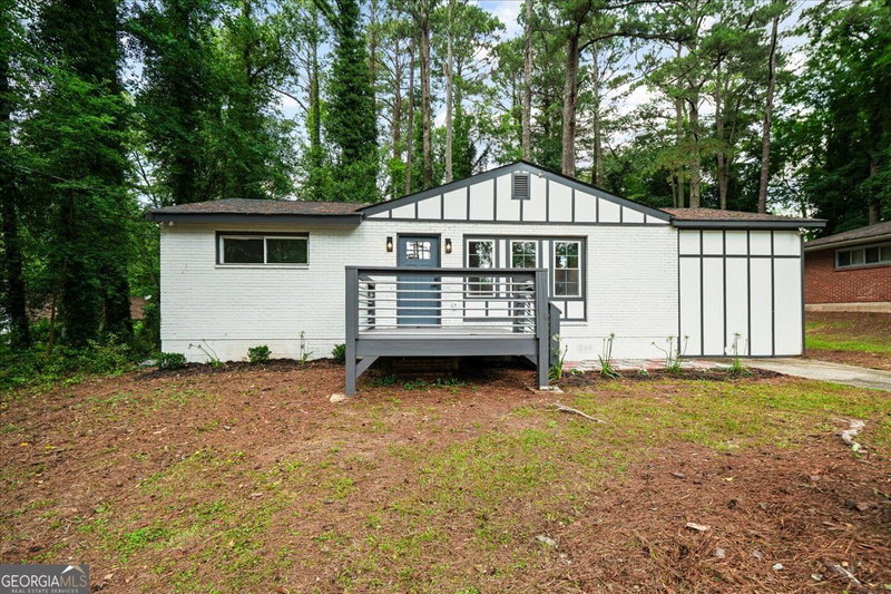 Photo 30 of 3406 Longleaf Drive