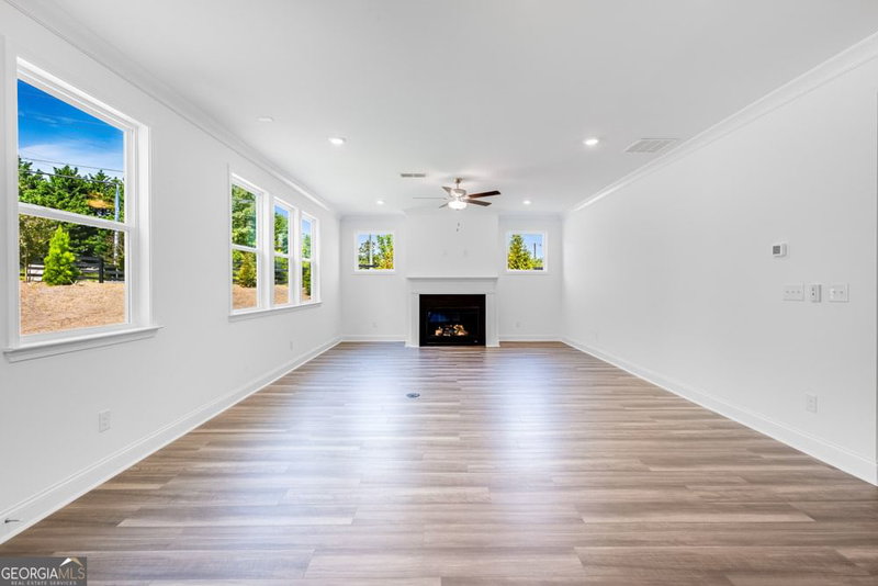Photo 11 of 331 Meacham Court
