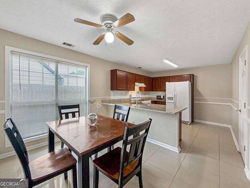 Photo 8 of 1435 Wheatfield Drive