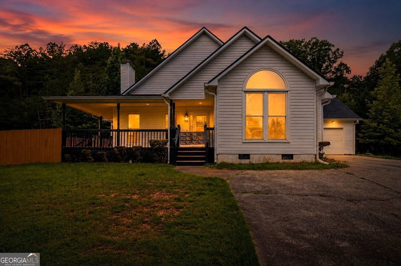529 Cassville White Road