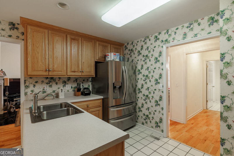 Photo 11 of 825 Saint Ives Lane