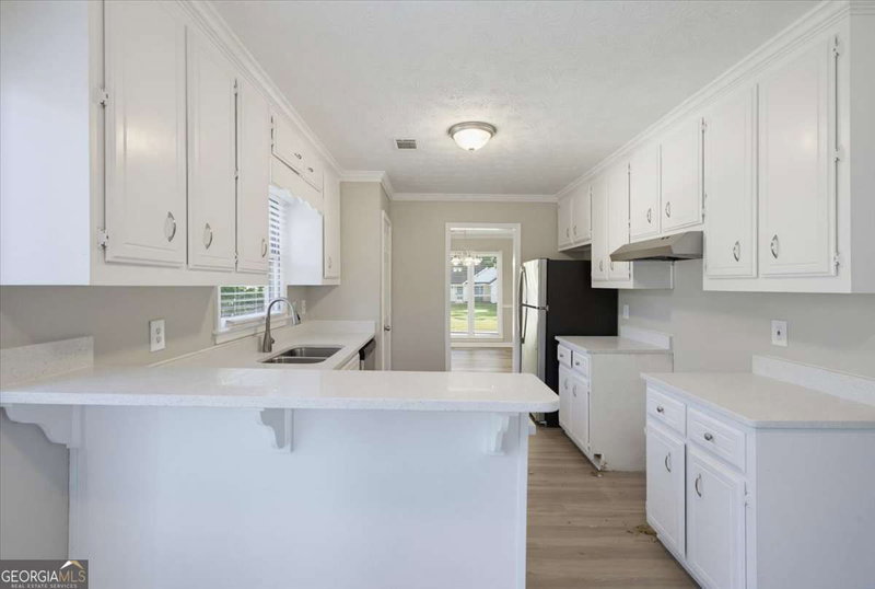 Photo 12 of 10 Fairhaven Court