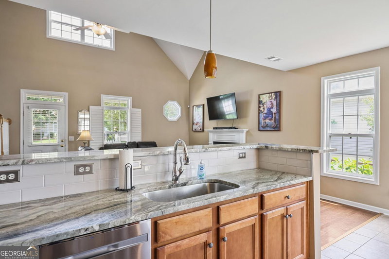 Photo 15 of 2762 Nautical Way