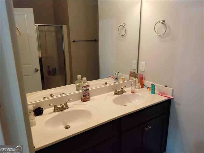 Photo 8 of 4520 Sweetwater Drive