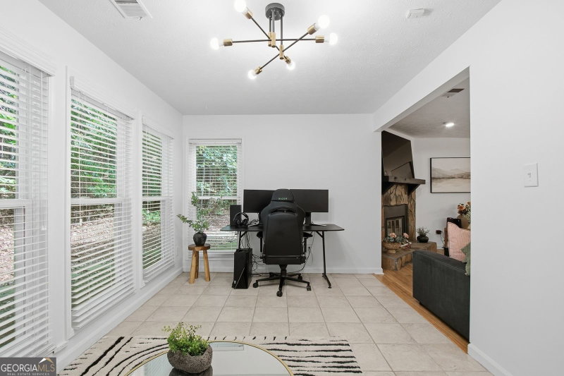 Photo 19 of 4013 Lake Pointe Circle