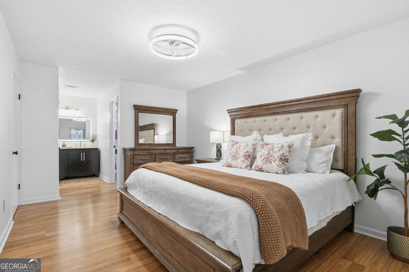 Photo 40 of 4013 Lake Pointe Circle