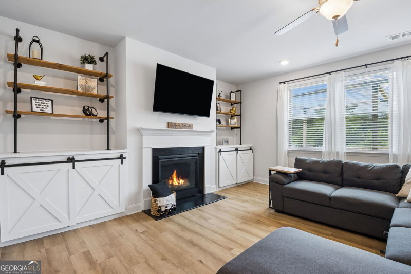 Photo 11 of 318 Cattail Lane