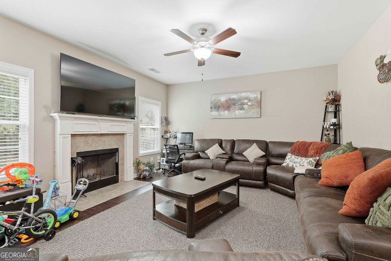 Photo 15 of 313 Briandwood Drive