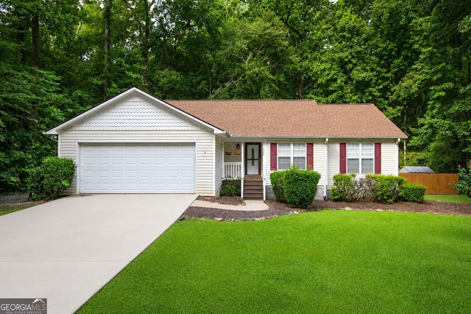 320 River Chase Drive, Athens, GA 30605
