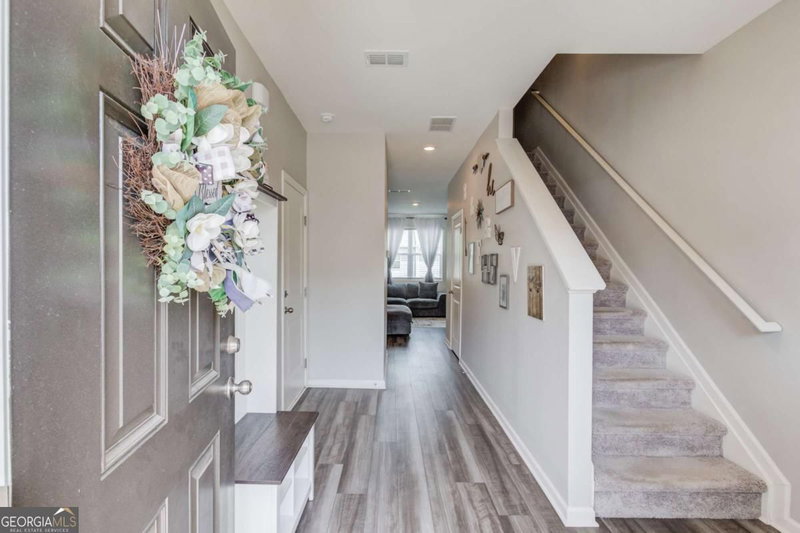 Photo 6 of 60 Thetford Way