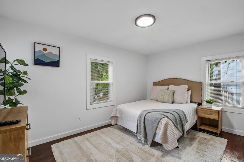 Photo 9 of 2106 Penrose Drive