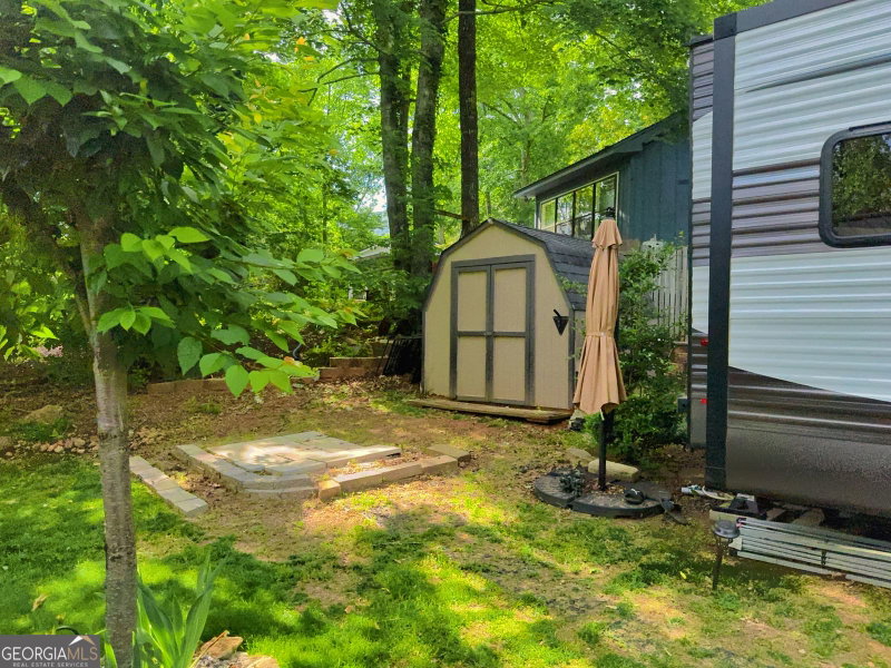 Photo 4 of 1085 Mountain Shadows Drive