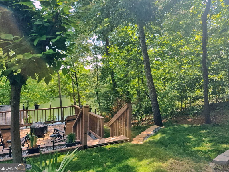 Photo 5 of 1085 Mountain Shadows Drive