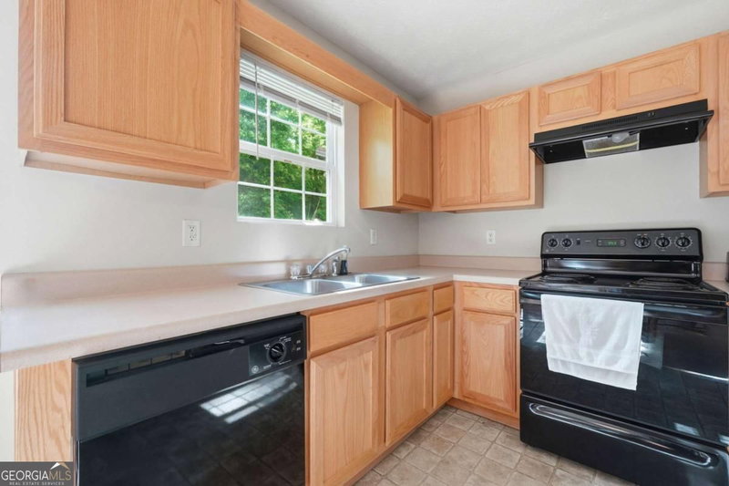 Photo 10 of 6192 Culver Drive