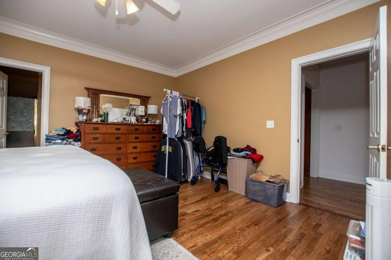 Photo 32 of 204 Pinehurst Way
