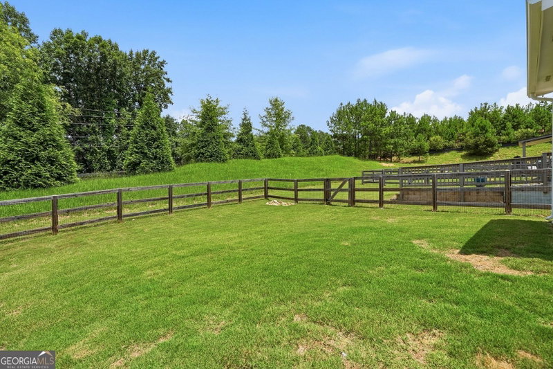 Photo 6 of 6464 Crosscreek Lane