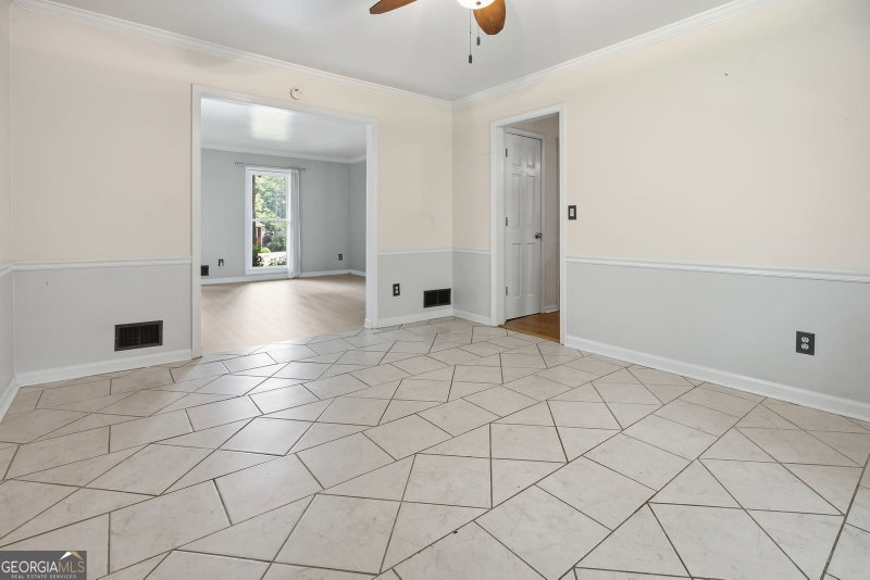 Photo 13 of 4812 Lismoor Trace SW