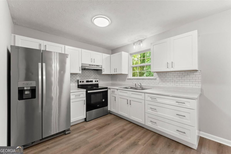 Photo 15 of 3030 Meadowridge Drive