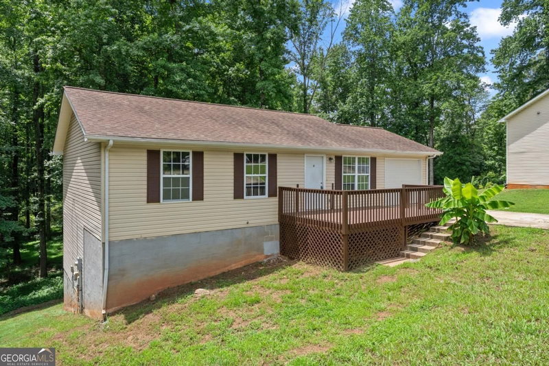Photo 3 of 3030 Meadowridge Drive